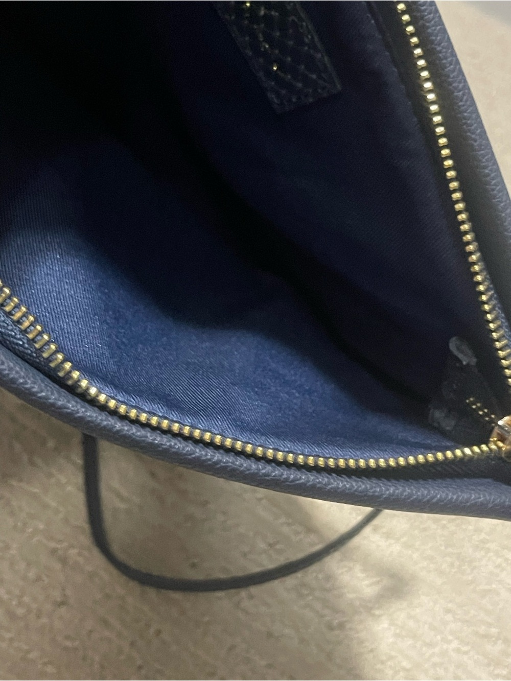 GiGi New York Convertible Navy BLUE Crossbody Clutch Bag All In One NWNT - Picture 5 of 6